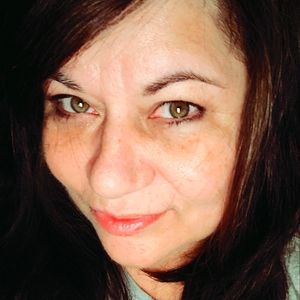 Meet your Posher, Cheryl